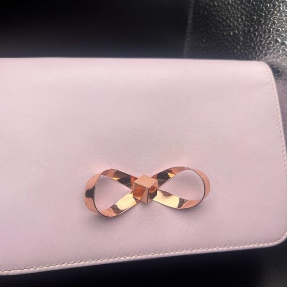 Ted Baker Loop Bow Convertible Crossbody/Clutch - Picture 15 of 16